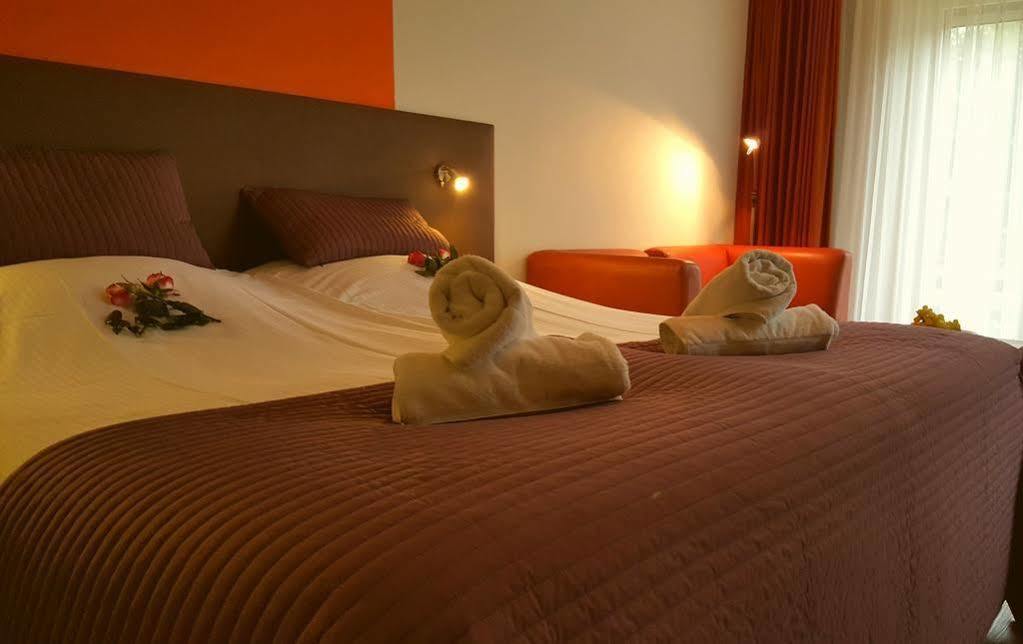 Hotel Dolores Ameland Nes  Eksteriør bilde